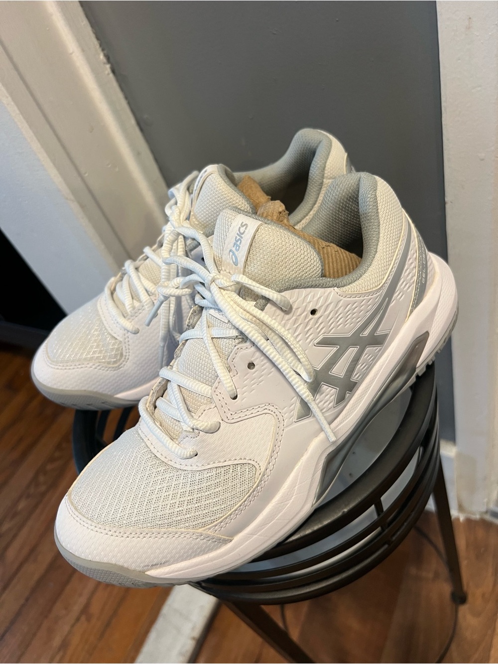 ASICS GEL-Dedicate 8 Women's Size 7.5 White/Silver Tennis Shoes